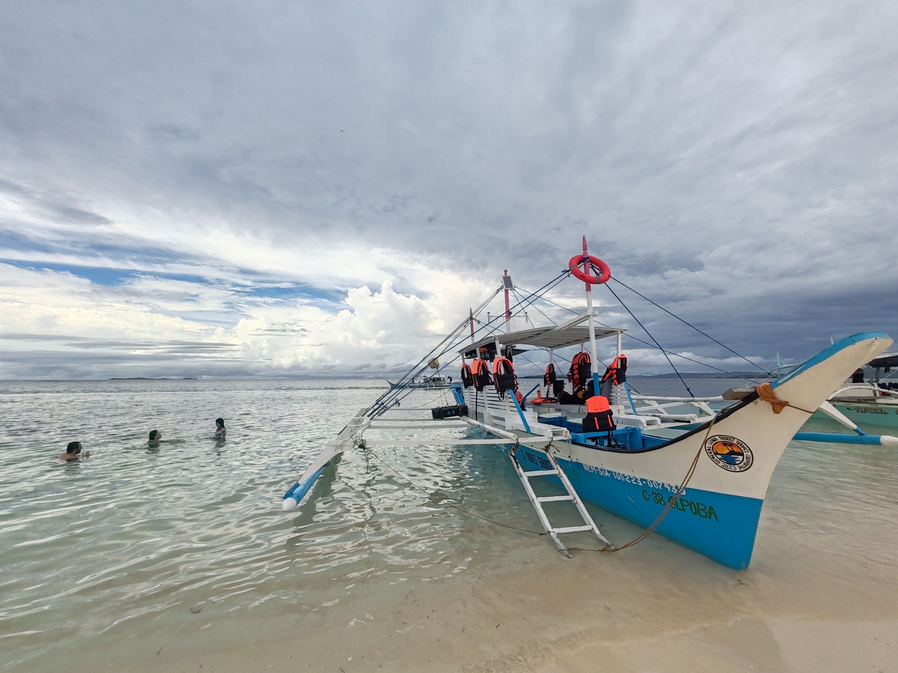 Activities to Do in Siargao: Island Hopping, Rock Pools, Kayaking, and Family Fun