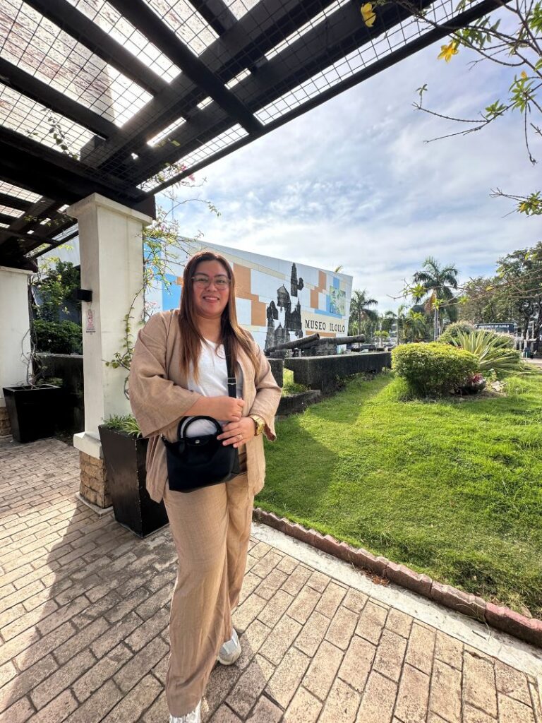 Outside Museo IloIlo