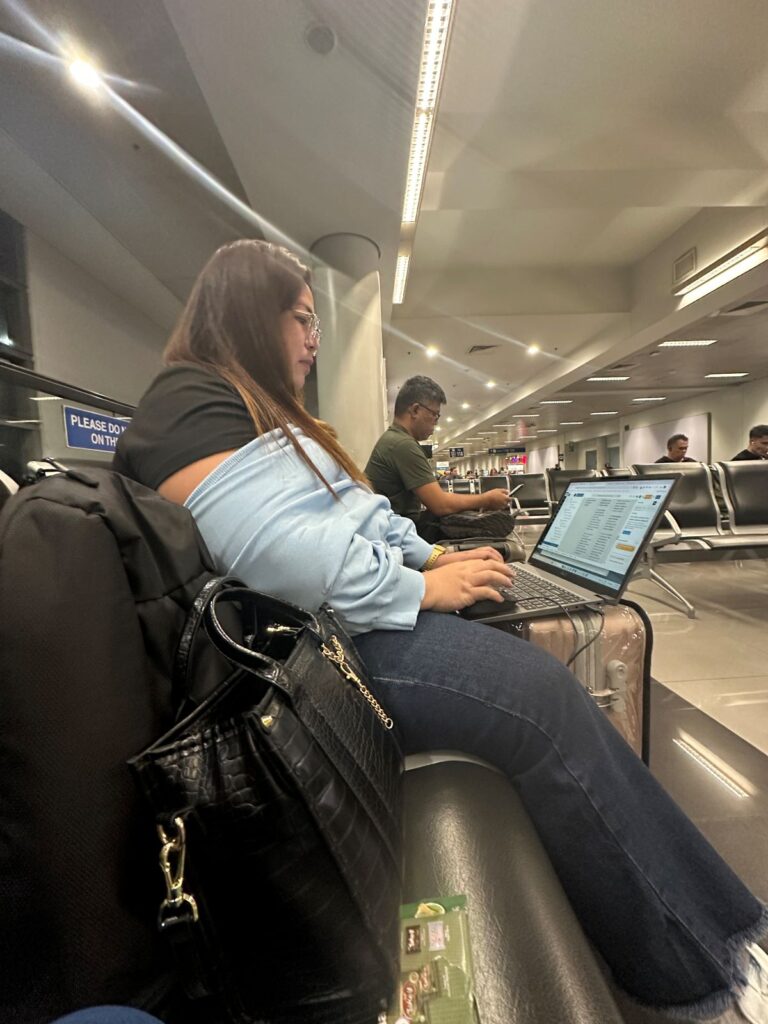 catching work at the airport