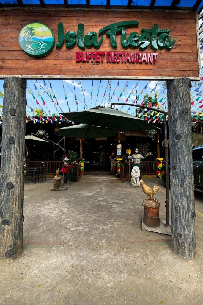 Isla Fiesta Puerto Princesa