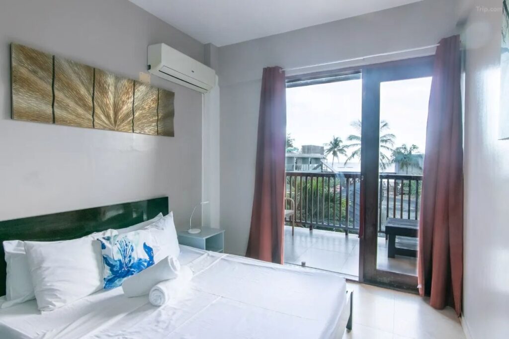 Reef Beach Resort Siargao