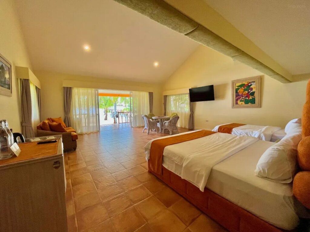 Coco Grove Beach Resort